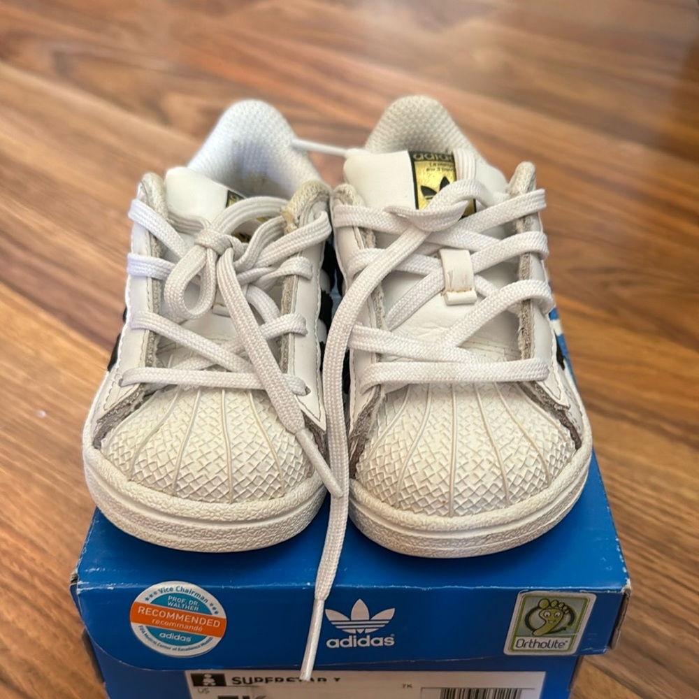 Adidas superstar shoes
